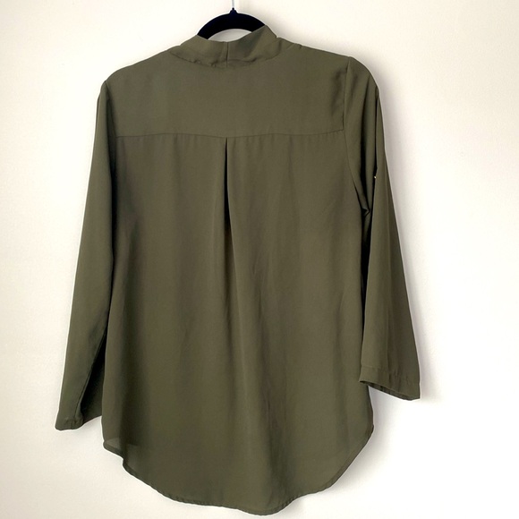 Mossimo Women’s Olive Green Blouse - Picture 6 of 9